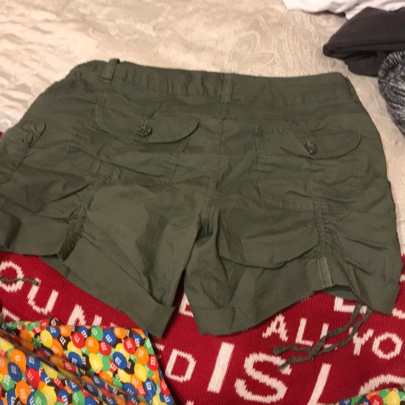 Shorts - Picture 1 of 2